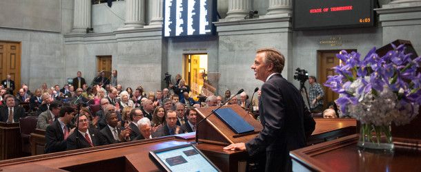Governor gives his State of the State address; 1% raise proposed for state employees